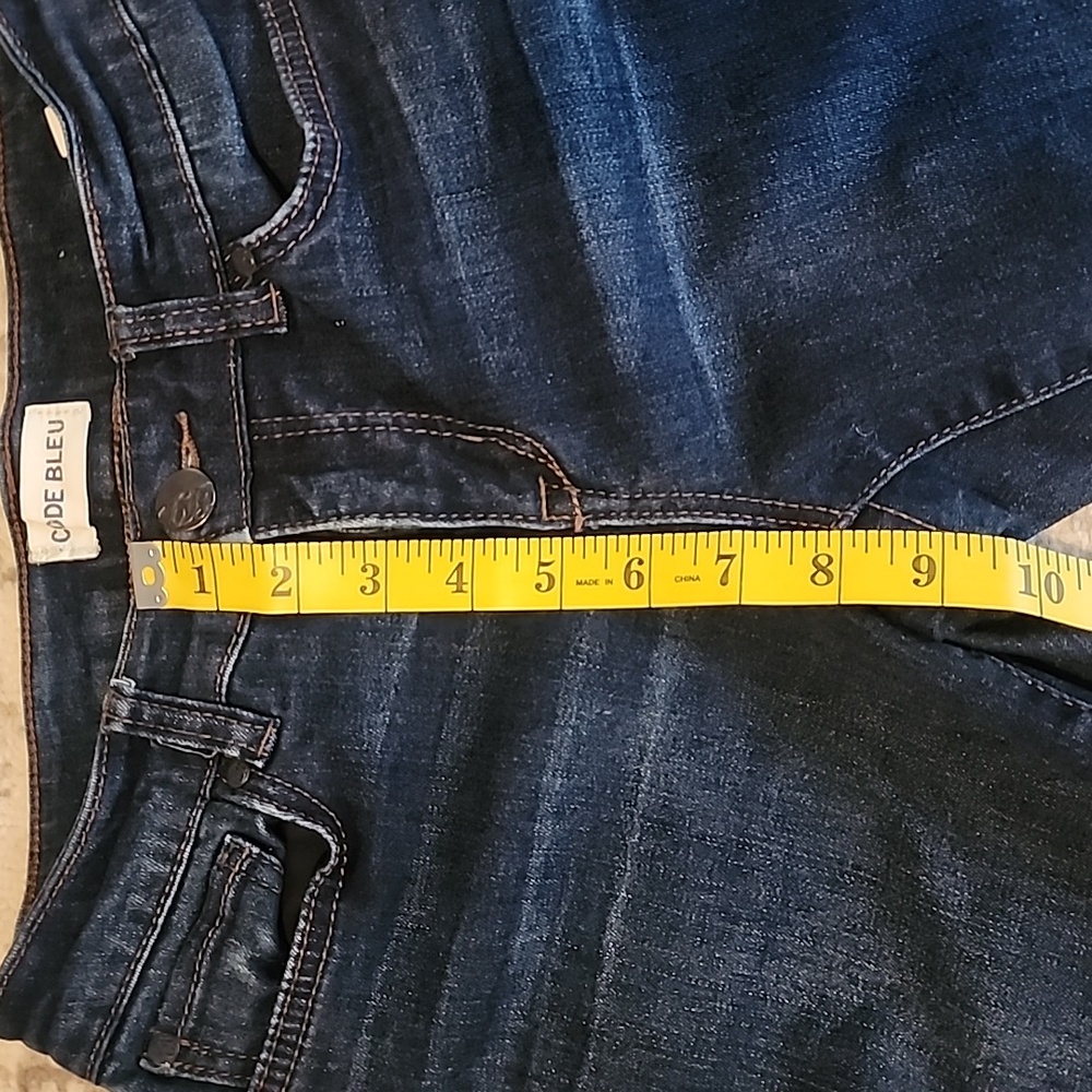 Code Bleu Jeans - image 8